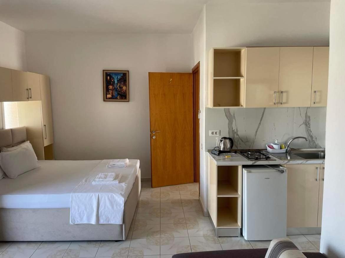 Apartments Rudi Орикум Екстериор снимка
