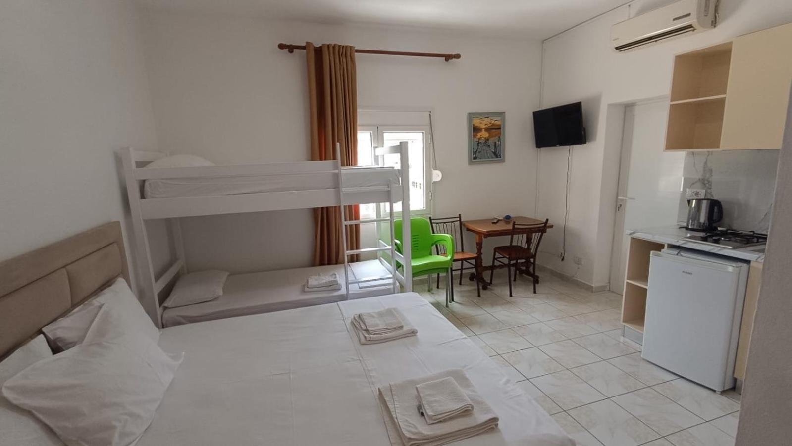 Apartments Rudi Орикум Екстериор снимка