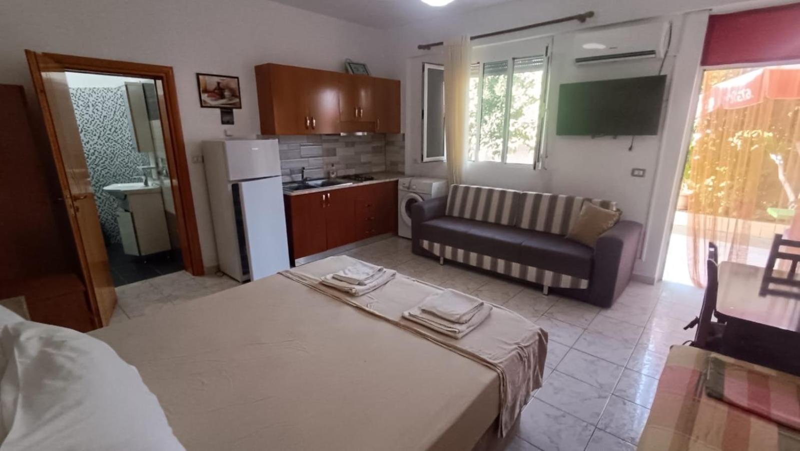 Apartments Rudi Орикум Екстериор снимка